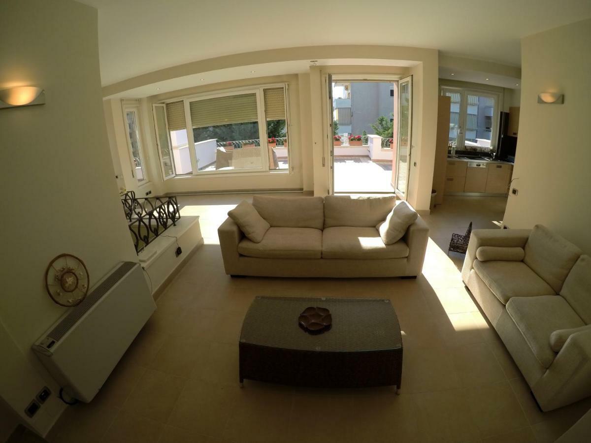 Villa Lidson Golem (Tirana)